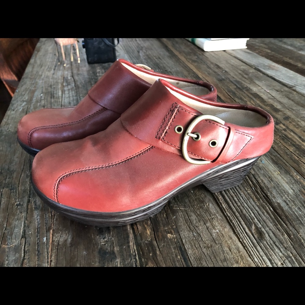 Sanita Leather Clogs